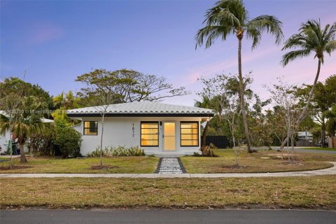 Casa en venta en Pompano Beach, Florida, 2 dormitorios, 111.11 m2 № 1818476 - foto 4