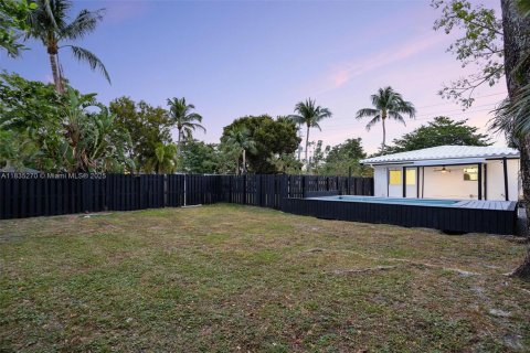Casa en venta en Pompano Beach, Florida, 2 dormitorios, 111.11 m2 № 1818476 - foto 5