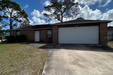 Casa en Palm Bay, Florida 3 dormitorios, 104.33 m2 № 2131867