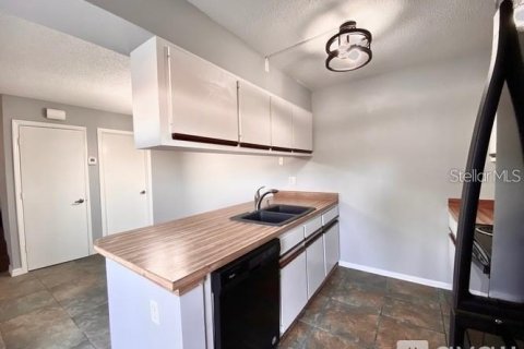 Villa ou maison à vendre à Leesburg, Floride: 2 chambres, 119.66 m2 № 1907257 - photo 5