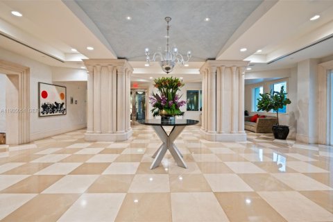 Condo in Sunny Isles Beach, Florida, 3 bedrooms № 2089368 - photo 5