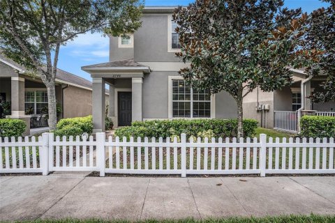 Casa en venta en Brandon, Florida, 4 dormitorios, 234.39 m2 № 1899540 - foto 1