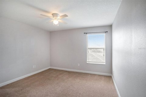 Casa en venta en Brandon, Florida, 4 dormitorios, 234.39 m2 № 1899540 - foto 18