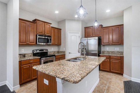 Casa en venta en Brandon, Florida, 4 dormitorios, 234.39 m2 № 1899540 - foto 6