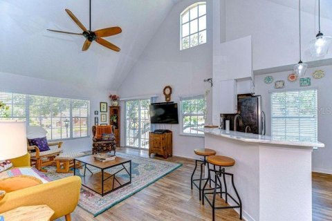 Copropriété à vendre à Tampa, Floride: 3 chambres, 146.6 m2 № 1654958 - photo 18