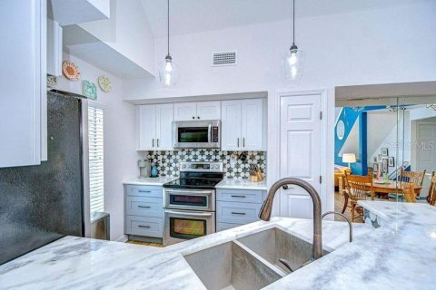 Copropriété à vendre à Tampa, Floride: 3 chambres, 146.6 m2 № 1654958 - photo 16