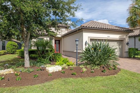 Villa ou maison à vendre à Bradenton, Floride: 3 chambres, 197.88 m2 № 2404899 - photo 15