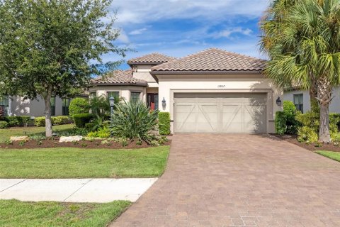 Villa ou maison à vendre à Bradenton, Floride: 3 chambres, 197.88 m2 № 2404899 - photo 14