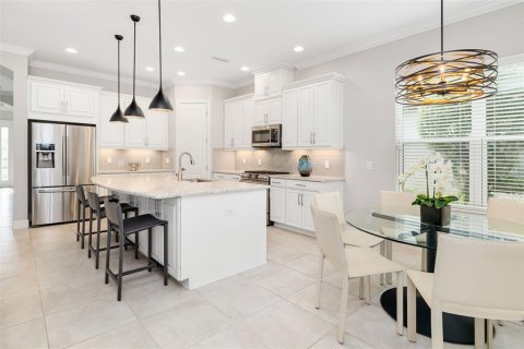 Villa ou maison à vendre à Bradenton, Floride: 3 chambres, 197.88 m2 № 2404899 - photo 21