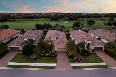 Villa ou maison à Bradenton, Floride 3 chambres, 197.88 m2 № 2404899
