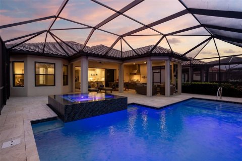 Villa ou maison à vendre à Bradenton, Floride: 3 chambres, 197.88 m2 № 2404899 - photo 11