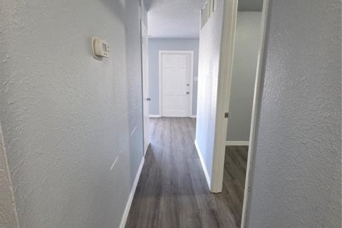 Copropriété à louer à Leesburg, Floride: 2 chambres, 75.81 m2 № 1833110 - photo 17