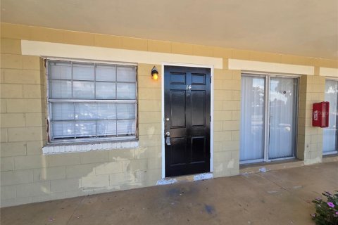 Copropriété à louer à Leesburg, Floride: 2 chambres, 75.81 m2 № 1833110 - photo 2