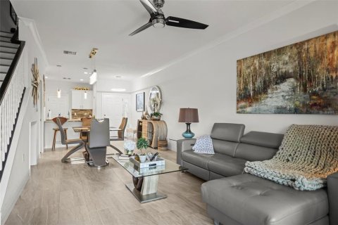 Touwnhouse à vendre à New Port Richey, Floride: 2 chambres, 140.38 m2 № 1750002 - photo 15