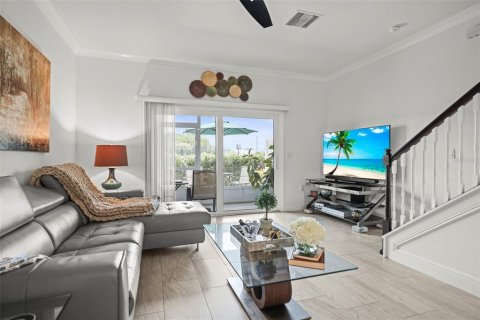 Touwnhouse à vendre à New Port Richey, Floride: 2 chambres, 140.38 m2 № 1750002 - photo 14