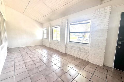 Villa ou maison à louer à Kissimmee, Floride: 3 chambres, 90.86 m2 № 1880504 - photo 5