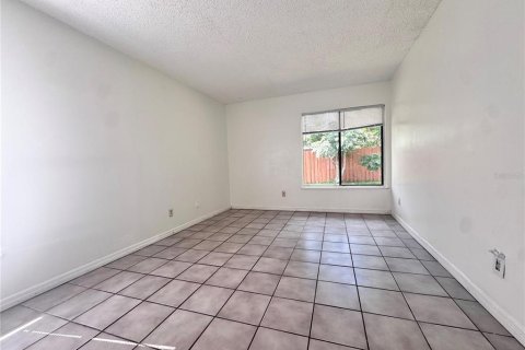 Villa ou maison à louer à Kissimmee, Floride: 3 chambres, 90.86 m2 № 1880504 - photo 7