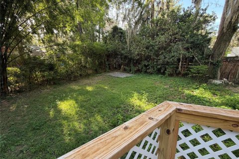 House in Gainesville, Florida 4 bedrooms, 120.03 sq.m. № 2207957 - photo 12