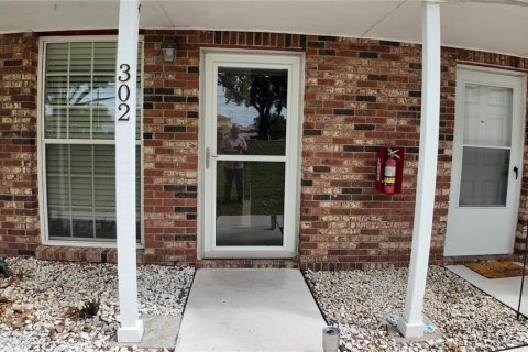 Condo in Winter Haven, Florida, 2 bedrooms  № 2109475