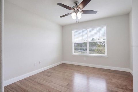 Touwnhouse à louer à Orlando, Floride: 3 chambres, 156.08 m2 № 2419354 - photo 11