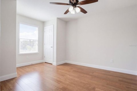 Touwnhouse à louer à Orlando, Floride: 3 chambres, 156.08 m2 № 2419354 - photo 10
