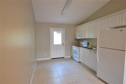 Apartamento en alquiler en Tampa, Florida, 2 dormitorios, 156.08 m2 № 2104192 - foto 4