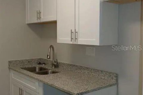 Condominio en venta en Winter Park, Florida, 1 dormitorio, 74.6 m2 № 1636080 - foto 5