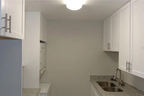 Condominio en venta en Winter Park, Florida, 1 dormitorio, 74.6 m2 № 1636080 - foto 6