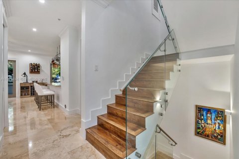 Townhouse in Miami, Florida 3 bedrooms, 288.37 sq.m. № 2041080 - photo 5