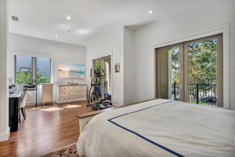 Townhouse in Miami, Florida 3 bedrooms, 288.37 sq.m. № 2041080 - photo 27