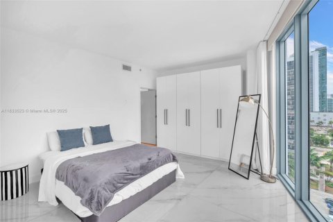 Copropriété à vendre à Miami, Floride: 2 chambres, 134.62 m2 № 1814473 - photo 11