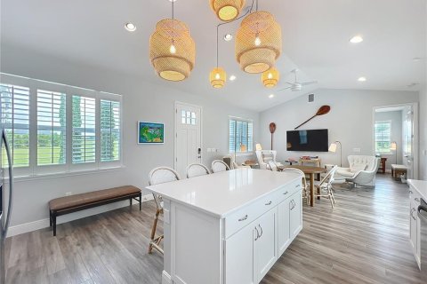House in Groveland, Florida 2 bedrooms, 111.48 sq.m. № 2232934 - photo 6