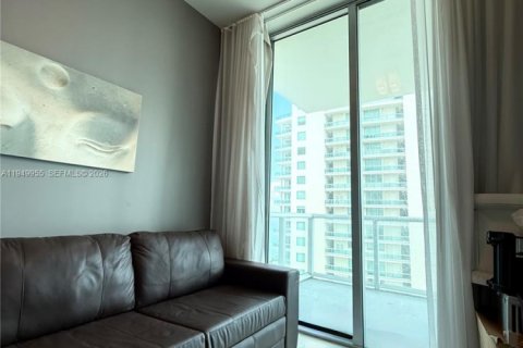 Copropriété à vendre à North Bay Village, Floride: 2 chambres, 130.99 m2 № 2011371 - photo 6