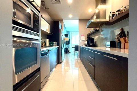 Copropriété à vendre à North Bay Village, Floride: 2 chambres, 130.99 m2 № 2011371 - photo 7