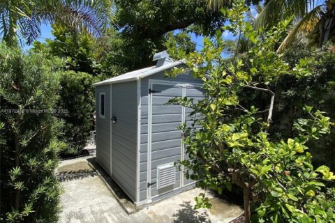 Купить виллу или дом в Санни-Айлс-Бич, Флорида 3 спальни, 193.24м2, № 1980946 - фото 14