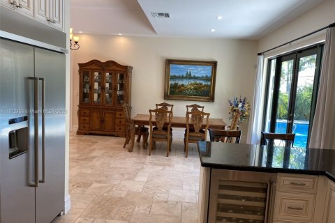 Купить виллу или дом в Санни-Айлс-Бич, Флорида 3 спальни, 193.24м2, № 1980946 - фото 13