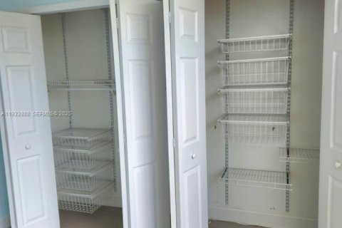 Condo in Tavernier, Florida, 2 bedrooms  № 1992162 - photo 14