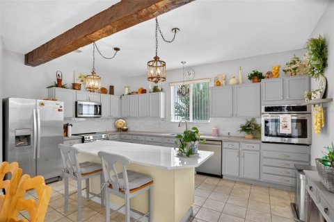 Casa en venta en Davenport, Florida, 5 dormitorios, 316.43 m2 № 2217968 - foto 5