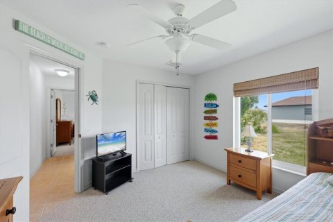 House in Placida, Florida 3 bedrooms, 204.94 sq.m. № 2201422 - photo 27