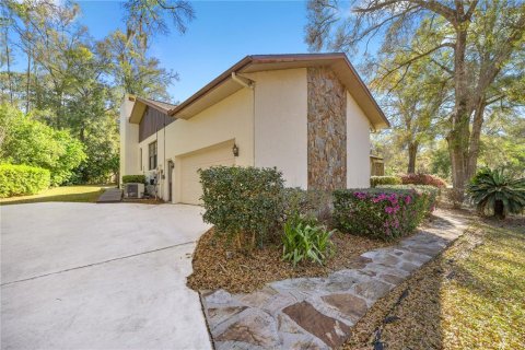 House in Dunnellon, Florida 3 bedrooms, 190.73 sq.m. № 1910350 - photo 29