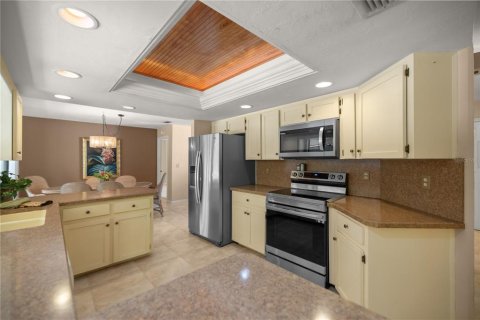 House in Dunnellon, Florida 3 bedrooms, 190.73 sq.m. № 1910350 - photo 5