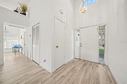 Villa ou maison à vendre à Orlando, Floride: 2 chambres, 124.49 m2 № 2416257 - photo 6