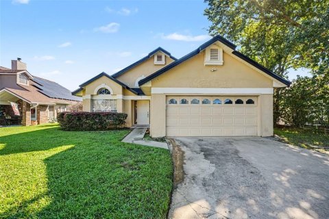 Villa ou maison à vendre à Orlando, Floride: 2 chambres, 124.49 m2 № 2416257 - photo 25