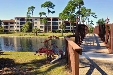 Condominio en alquiler en Punta Gorda, Florida, 2 dormitorios, 144.46 m2 № 1688104 - foto 5