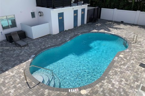 Apartamento en alquiler en Fort Lauderdale, Florida, 1 dormitorio, 616.31 m2 № 1948428 - foto 11