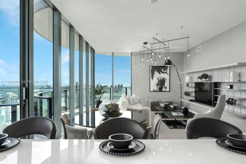 Снять в аренду кондоминиум в Майами, Флорида 3 спальни, 177.63м2, № 2030216 - фото 13