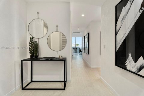 Снять в аренду кондоминиум в Майами, Флорида 3 спальни, 177.63м2, № 2030216 - фото 16