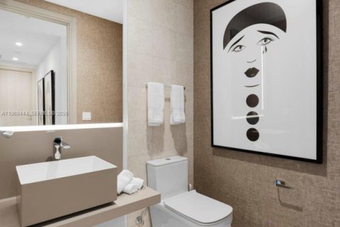 Снять в аренду кондоминиум в Майами, Флорида 3 спальни, 177.63м2, № 2030216 - фото 18