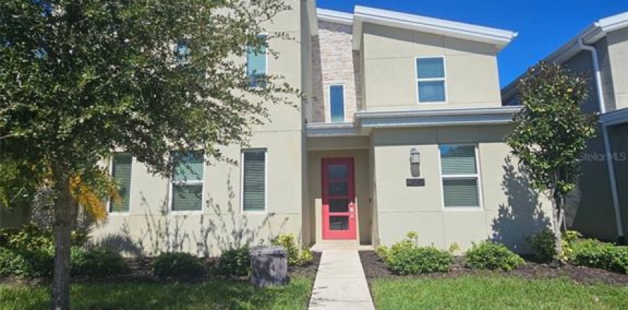 Villa ou maison à Kissimmee, Floride 8 chambres, 398.46 m2 № 2414087