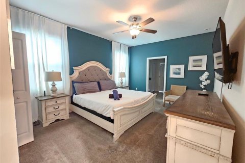 Villa ou maison à vendre à Kissimmee, Floride: 8 chambres, 398.46 m2 № 2414087 - photo 13